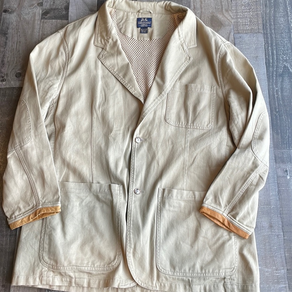 Willis & Geiger outfitters barn jacket